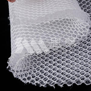 Siège de voiture ventilé en maille 3D, tissu en maille diamant respirant, blanc, grands trous, 100% polyester, résistant à l'abrasion - Product Image 1