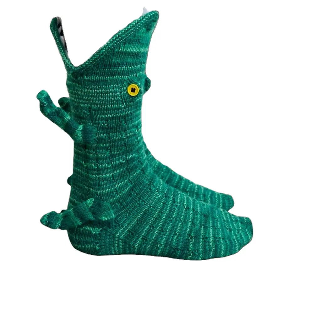 2022 New design Green Alligator Crocodile Socks Creative Cartoon Warm Socks Women 3D Novelty Crocodile Shape Funny Floor Socks