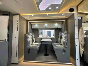 중고 4x2 럭셔리 캐러밴 판매 rv 중국 모터 홈 캠퍼 밴 싼 오토 카라바나 자동차 버스 슬라이드 에 클래스 C 모터 홈 캠퍼 - Product Image 5