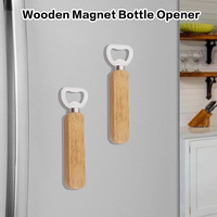 En vrac personnalisé gravé au laser blanc bois acier inoxydable magnétique logo personnalisé poignée en bois aimant de réfrigérateur ouvre-bouteille de bière