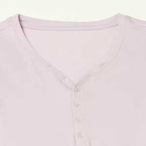 T-shirt Henley court ample et décontracté à la mode pour femmes, léger, respirant, jersey 100% coton, broderie tendance - Product Image 6