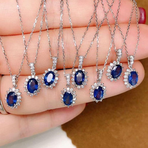 Collana con ciondolo vintage a quattro punte per donna, gioielli regalo per anniversario di matrimonio - Product Image 2