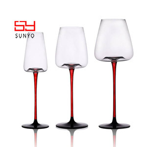 Set di Calici in Cristallo di Lusso SUNYO, Bicchieri per Vino e Champagne Fatti a Mano, Personalizzabili con Logo - Product Image 3