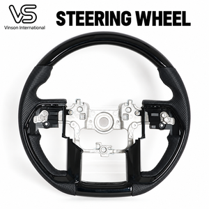 Volant aspect carbone pour Toyota Tundra Hilux – Remplacement personnalisé pour l'amélioration de l'intérieur du véhicule – Ateliers et distributeurs - Product Image 1
