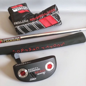 Putter Newport 2 Noir 2026, Tête Semi-Circulaire Compacte, Poignée en Caoutchouc Ambidextre, Housse de Tête Incluse, 32-35 Pouces pour Hommes et Femmes - Product Image 6