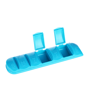 Bouteille d'eau de sport en <span class=keywords><strong>PC</strong></span> de 600 ml pour l'extérieur, avec pilulier 7 jours intégré, portable, pour voyage et escalade, anti-fuite, sans BPA, logo personnalisable - Product Image 6