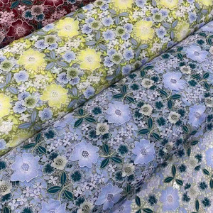 Tissu <span class=keywords><strong>en</strong></span> dentelle florale soluble dans l'eau de haute qualité, écologique, 100% polyester, dentelle <span class=keywords><strong>guipure</strong></span> pour <span class=keywords><strong>robe</strong></span> de mariée, dentelle élégante - Product Image 6