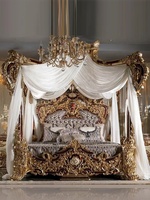 Lit antique de style royal impérial européen fait à la main avec feuille d'or rococo pour chambre principale