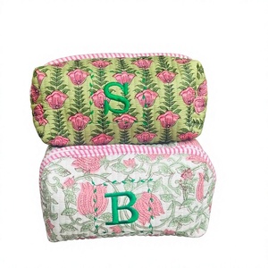 Pochette de maquillage florale en coton faite à la main très demandée, cadeaux pour demoiselles d'honneur, sac cosmétique pour femme grande capacité - Product Image 1