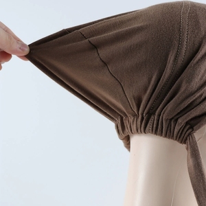 Foulards Hijab Musulmans <span class=keywords><strong>Femme</strong></span> en Georgette Chiffon Lourd et Bonnet en Jersey, 132 Couleurs, Châle Islamique Uni, 180*70 cm, en Stock - Product Image 2