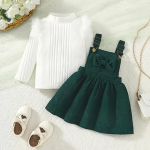 Nouvelle collection Printemps-Automne 2026 : Ensemble 2 pièces pour bébés filles, comprenant un haut à manches longues et une salopette - Product Image 3