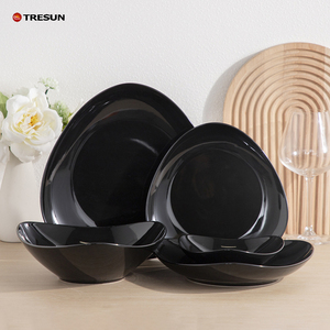 ชุดจานเซรามิคเคลือบสีดำรูปทรงไม่สมมาตรสำหรับงานเลี้ยงแต่งงานระดับไฮเอนด์ 18 20 24 32 ชิ้น - Product Image 1