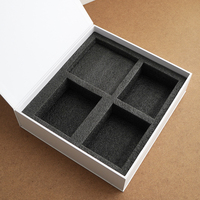 Logo personnalisé recyclable papier blanc carton pliable magnétique emballage de boîte à couvercle cadeau avec insertion d'éponge