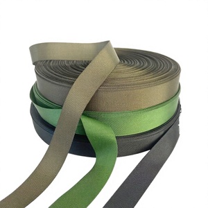 Sangle en polyester et nylon de 2 pouces, durable et pratique, pour la fabrication et la personnalisation de sacs - Product Image 1