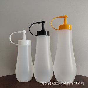New O-type <b>squeeze</b> <b>bottle</b> with PE nozzle for ketchup, honey, cream, salad dressing, and oyster sauce. - Product Image 2