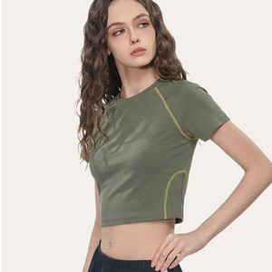 T-shirt de sport court pour femme 210g, style tendance, avec coutures contrastées, 72% Coton 28% Polyester, toucher frais, séchage rapide, pour yoga et activités de plein air - Product Image 2