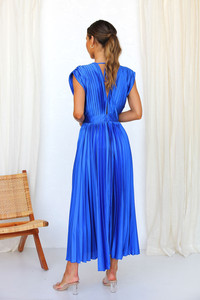 2026 New Spring Summer Elegant Women's Deep V-Neck Sleeveless <strong>Long</strong> Pleated Party <strong>Dress</strong> - Evening Wear with Backless Design - Product Image 6