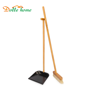 Broom Broom Factory Eco-Friendly Wholesale Market Beech Wood Household Indoor Cleaning Floor Wooden Sweeping Floor Broom And Dustpan Set
