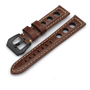 Cinturino <span class=keywords><strong>per</strong></span> Orologio da <span class=keywords><strong>Uomo</strong></span> <span class=keywords><strong>in</strong></span> Vera <span class=keywords><strong>Pelle</strong></span> di Vitello Traforata <span class=keywords><strong>per</strong></span> Rally e Sport, Fatto a Mano <span class=keywords><strong>in</strong></span> <span class=keywords><strong>Pelle</strong></span> Crazy Horse - Product Image 5