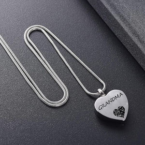 Joyería de cremación, collar de urna conmemorativa de corazón de <span class=keywords><strong>abuela</strong></span> en forma de corazón de acero inoxidable, colgante de recuerdo de cenizas - Product Image 4