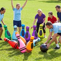 Ensemble de bowling géant gonflable en PVC durable de 11 pièces pour l'extérieur, fournitures pour fêtes d'anniversaire, avec 10 crayons de couleur, 27 aiguilles et une boule de 23 pouces