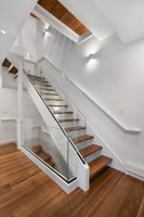 CBMmart : Accessoires de main courante en verre pour escalier en bois, marches d'escalier en chêne naturel – Vente Flash