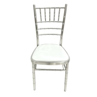 Chaises de banquet Chiavari modernes en argent avec coussin, vente en gros pour événements