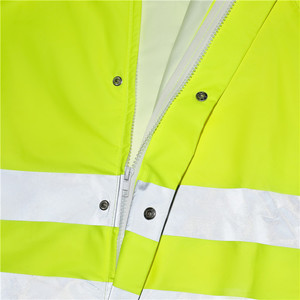 Vente en gros Imperméable <span class=keywords><strong>de</strong></span> sécurité réfléchissant haute visibilité pour adultes Veste <span class=keywords><strong>de</strong></span> <span class=keywords><strong>pluie</strong></span> imperméable en PU Vêtements <span class=keywords><strong>de</strong></span> <span class=keywords><strong>travail</strong></span> coupe-vent pour hommes - Product Image 4