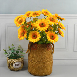 Bouquet de tournesols artificiels Dongchen Crafts, 9 têtes, fleurs en soie, style rustique, décoration d'intérieur, ornement végétal - Product Image 1