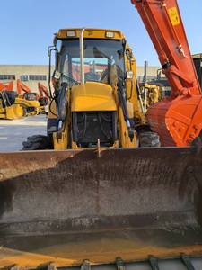 Chargeuse-pelleteuse JCB 3CX 4x4 d'occasion, d'origine britannique, 9 tonnes, modèle 2023, polyvalente, tracteur à roues, excavatrice, chargeuse-compacteuse, pour usage municipal - Product Image 6