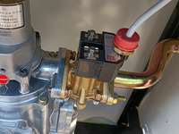 Dispensador de Combustible Móvil Portátil con 2 Boquillas y Tanque, 220V/380V, Precisión del 0.25%, para Guatemala, Honduras y Zonas Costeras