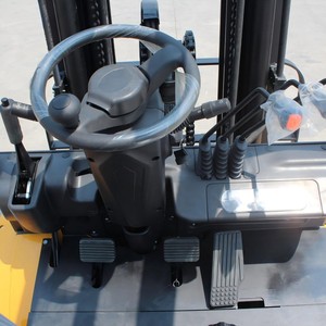 Nouveau chariot élévateur à fourche de 3 tonnes de haute qualité 2026 avec déplacement latéral et configurations de mât en option, disponible pour livraison immédiate - Product Image 6