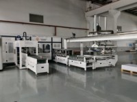 Alignement intelligent des planches de bois, emballage et palettiseur robotisé