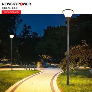 Lampadaire Solaire d'Extérieur à <span class=keywords><strong>Prix</strong></span> Usine pour Projets, Résistant aux Intempéries, Montage Facile sur Poteau, Sans Câblage Requis pour Plazas et Entrées - Product Image 3