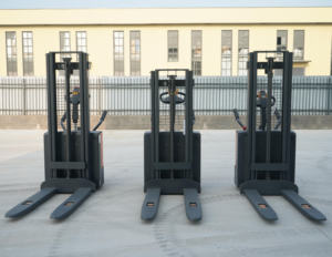 CE desain lengan pelindung 2 Ton listrik palet truk Stacker 1.5 Ton listrik Jack-Up Stacker <span class=keywords><strong>Forklift</strong></span> 3M listrik truk tumpuk - Product Image 3