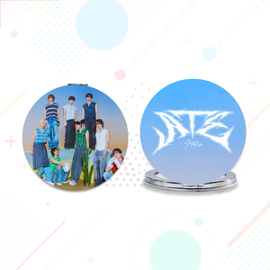 121-250 Total Link |   Miroir de maquillage portable pliable rond double face en gros pour les idoles KPOP Stray Kids/Bangta Boys/Twice - Product Image 4