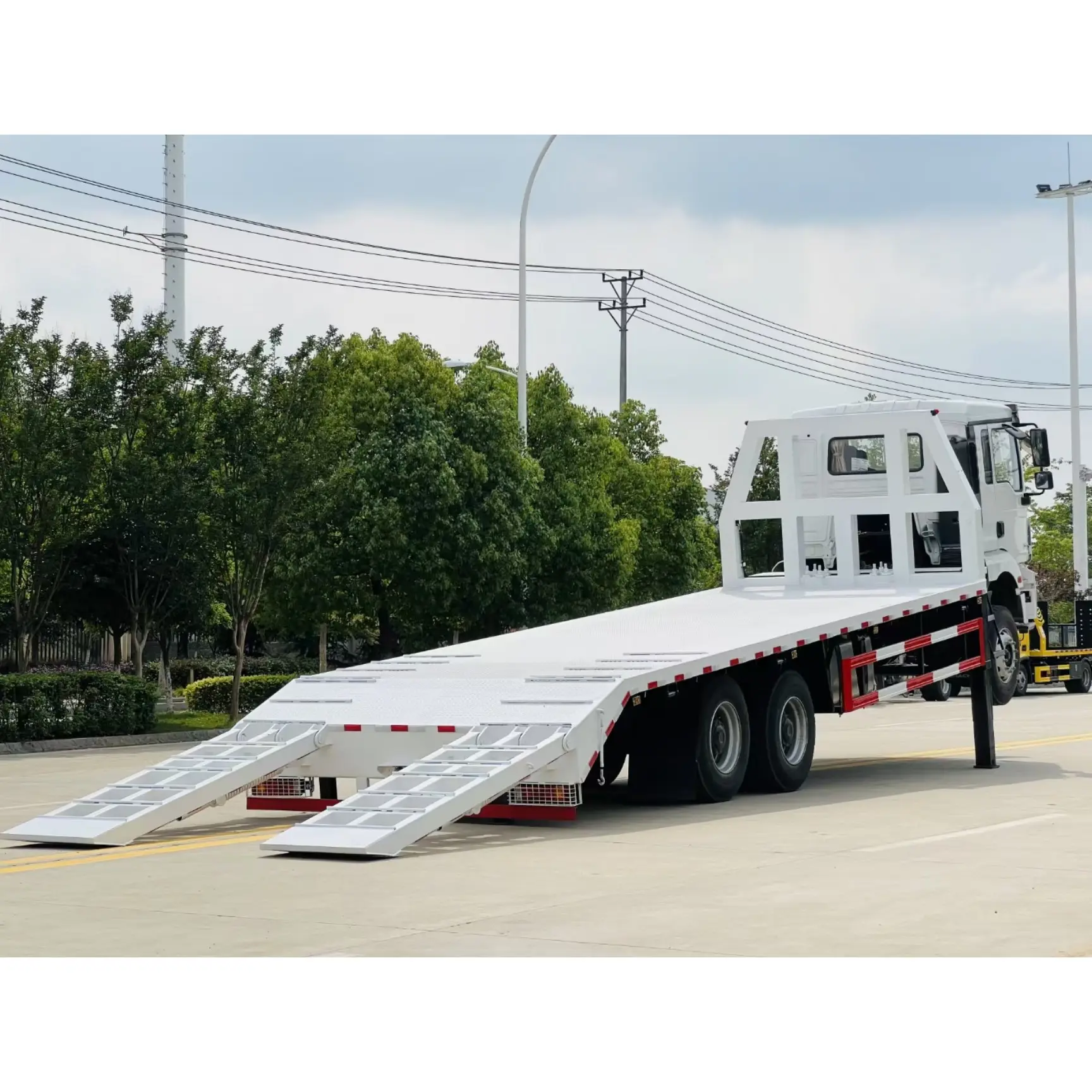 Hot bán shacman L3000 6*4 16 tấn 18 tấn phẳng máy xúc giao thông vận tải xe tải sản xuất tại Trung Quốc