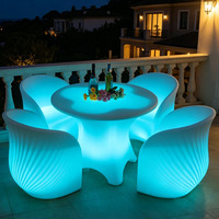 Meubles LED modernes en plastique télécommandés, chaises LED courbes et table lumineuse ronde pour hôtel, KTV, salon