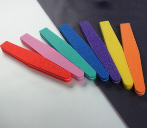 Miễn Phí Vận Chuyển Bán Buôn Double Side Dùng Một Lần Nail <span class=keywords><strong>Buffer</strong></span> Nail Art Half Moon Nhà Sản Xuất Miếng Bọt Biển Làm Móng Tay Nail File 100/180 - Product Image 6