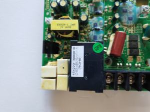 Tablero inversor de módulo de aire acondicionado central nuevo Original tablero de frecuencia Variable 16422013000010 - Product Image 3