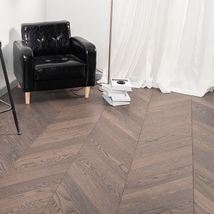 Suelo de Roble Moderno en Espiga, Hecho a Mano, Ecológico, Impermeable, con Instalación de Clic, Venta de Fábrica para Cafeterías Boutique - Product Image 6