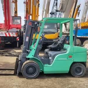 Chariot élévateur diesel d'occasion Mitsubishi d'origine japonaise de 3 tonnes avec une capacité de 2000 à 3000 kg, garantie d'un an, <span class=keywords><strong>prix</strong></span> attractif à vendre - Product Image 2