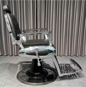 Sillón de Barbería Ergonómico Clásico Negro, Rotación de 360 Grados, Altura Ajustable, Cuero PU Resistente, Detalles Plateados, para Salón de Belleza - Product Image 4