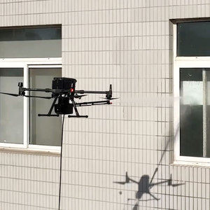 Dron Foxtechrobot Nuevo para Limpieza de Ventanas, Limpiador Eléctrico de Alta Presión con Control Remoto para Talleres de Lavado de Autos - Product Image 5