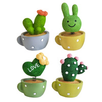 Accessoires de voiture pour plantes, décoration mignonne pour tableau de bord de voiture, plantes cactus pour les amoureux des plantes, décoration de voiture, ornement pour le bureau à domicile, table