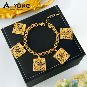 Collana da donna di lusso di lusso Non appannato da donna con Design Vintage di fascia alta placcato in oro 18k Set di 3 pezzi per eventi di festa di nozze - Product Image 3