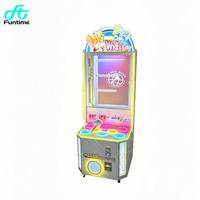 Jeu de frappe au marteau Whack-a-mole Funtime à monnayeur pour enfants, un jeu d'arcade amusant où vous pouvez gagner des prix.