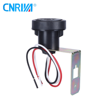Conector de Cobre CNRIYA BF-A3 NEMA 3PIN con Clasificación IP65, 480V 15A 50/60Hz, PA/PBT/ABS, para Control de Iluminación Exterior, Fotocontrol