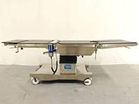Table d'opération radiolucente orthopédique électrique YGD03 avec C-bras pour bloc opératoire