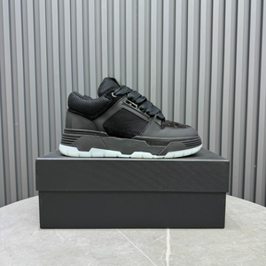 Chaussures de sport décontractées respirantes, amortissantes, style streetwear, à large bride, semelle épaisse, tige en cuir, bout perforé, pour hommes, modernes, Amiris - Product Image 4